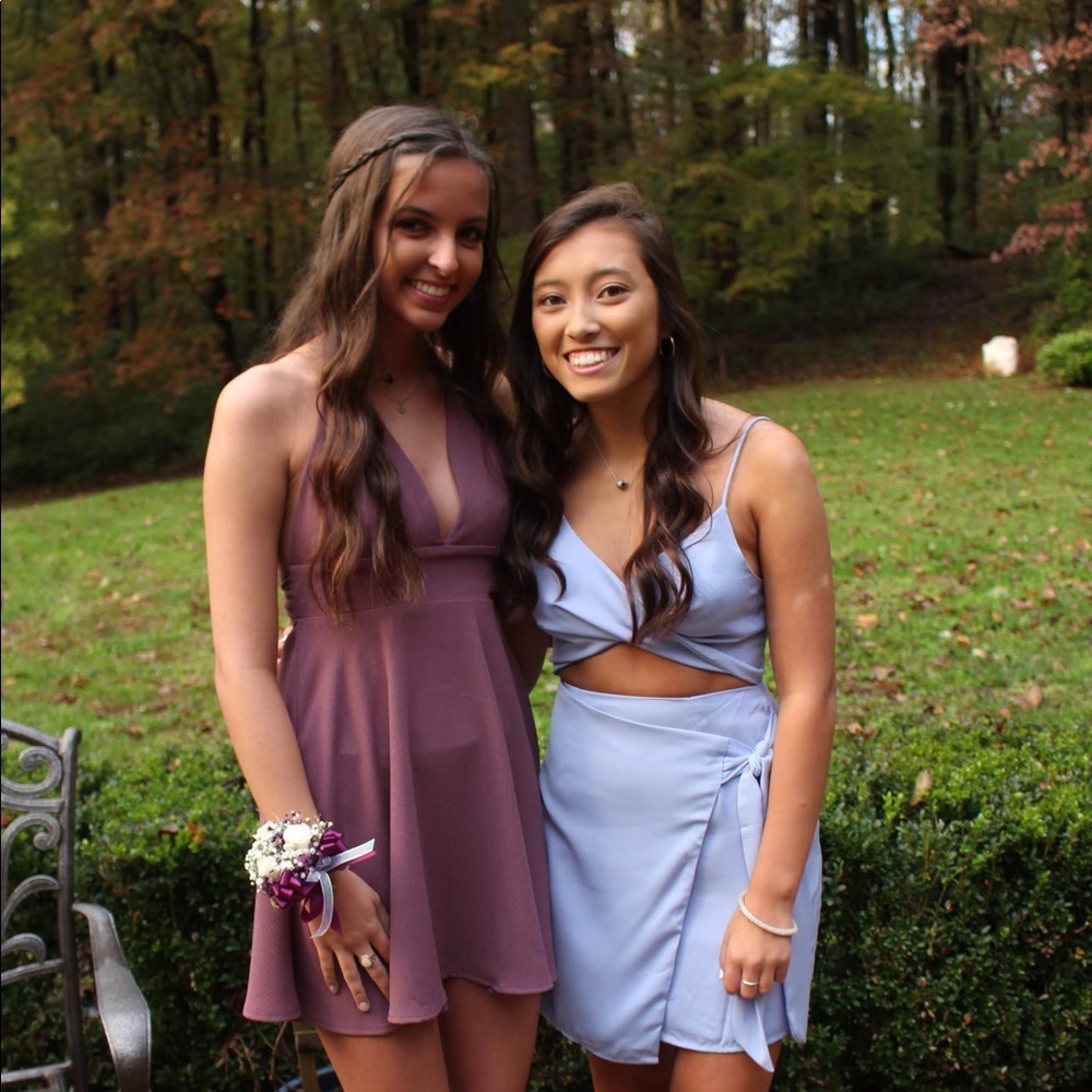 Meet your Posher, Emily